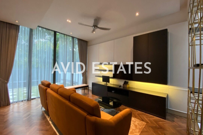 East Residence, KLGCC, Mont Kiara,Kuala Lumpur, 5 Bedrooms Bedrooms, ,7 BathroomsBathrooms,Terrace / Link,To Let,Mont Kiara,2147