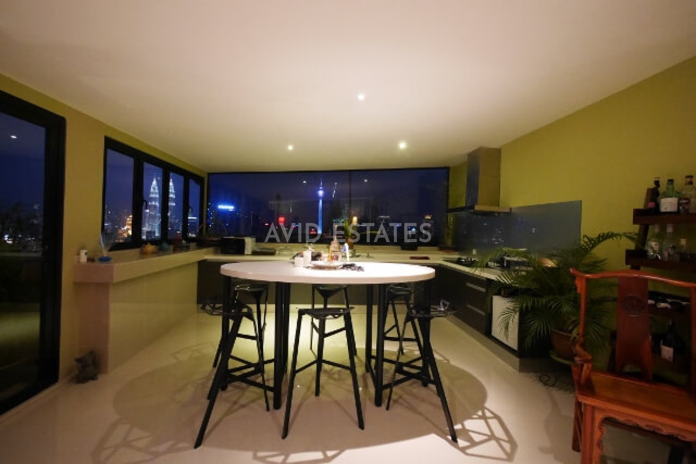 Villa Puteri, Kuala Lumpur,Kuala Lumpur, 4 Bedrooms Bedrooms, ,5 BathroomsBathrooms,Condominium / Serviced Residence,For Sale,2283