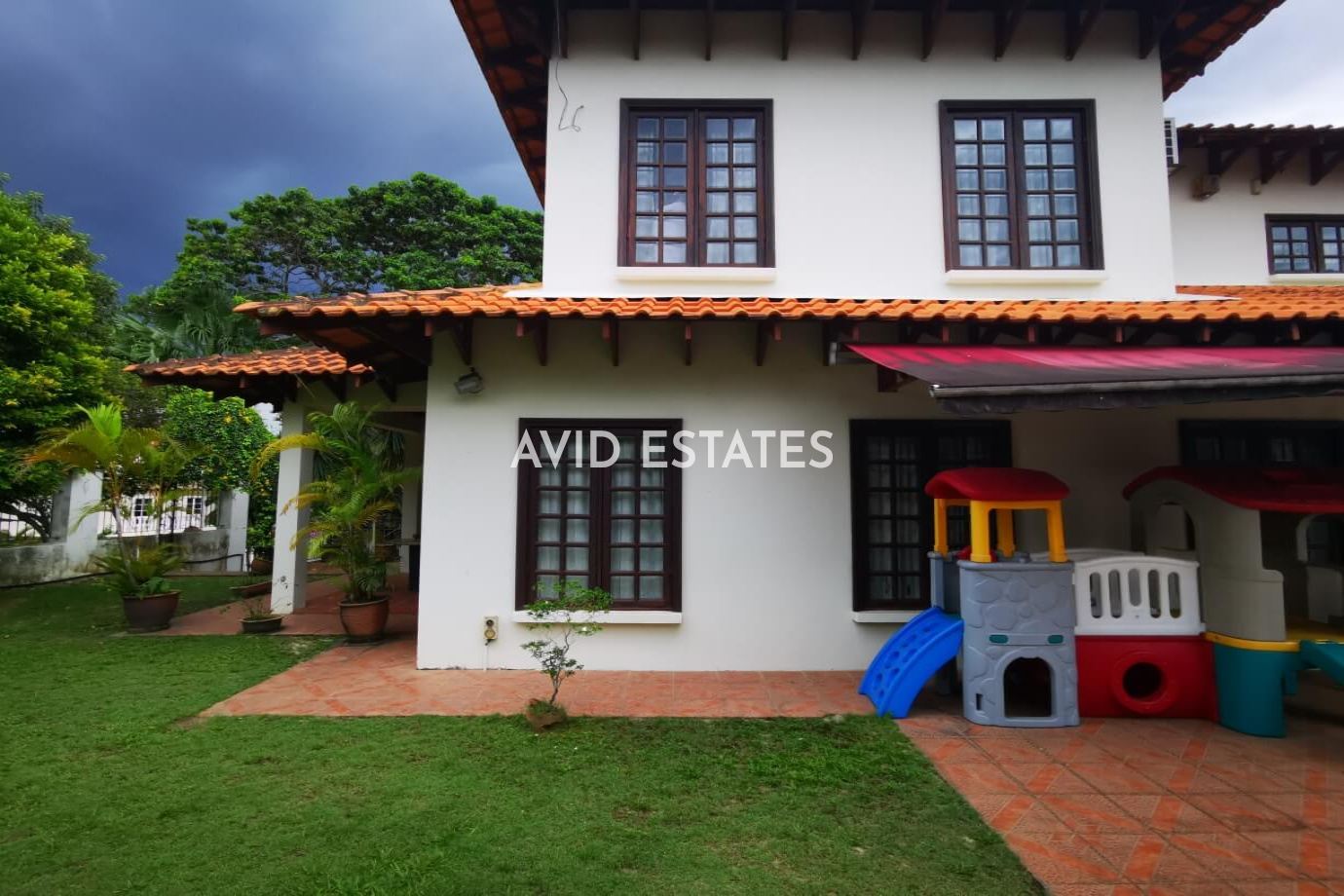 Bangsar,Kuala Lumpur, 5 Bedrooms Bedrooms, ,5 BathroomsBathrooms,Bungalow / Detached,For Sale,pantai,2306