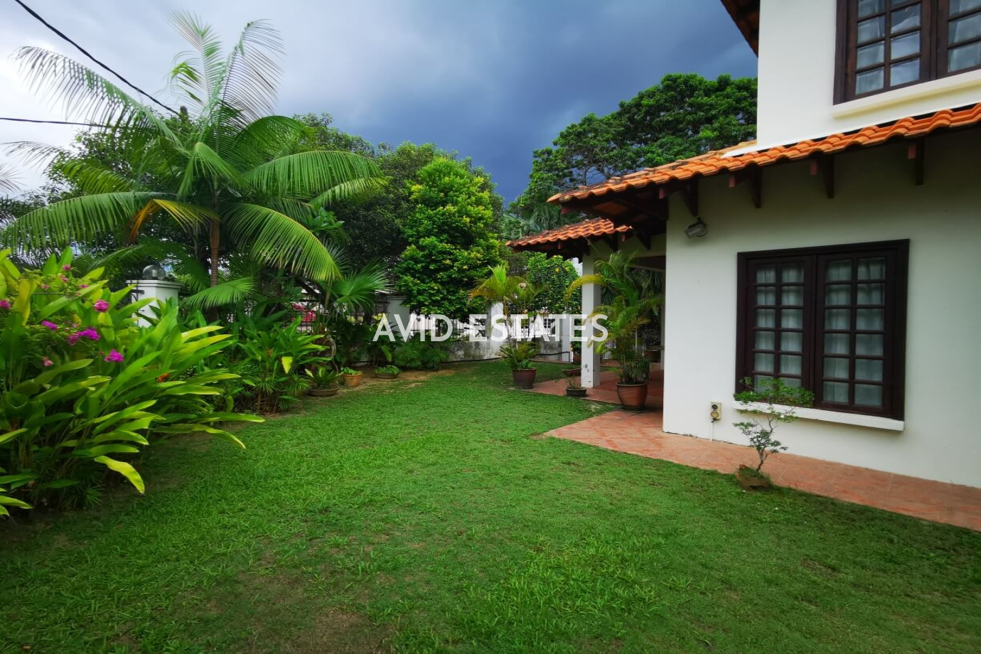 Bangsar,Kuala Lumpur, 5 Bedrooms Bedrooms, ,5 BathroomsBathrooms,Bungalow / Detached,For Sale,pantai,2306