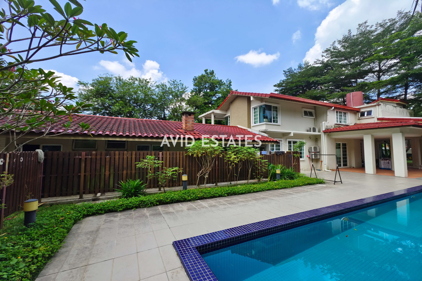 Taman U-Thant,Kuala Lumpur, 4 Bedrooms Bedrooms, ,4 BathroomsBathrooms,Bungalow / Detached,For Sale,Ampang Hilir,2316