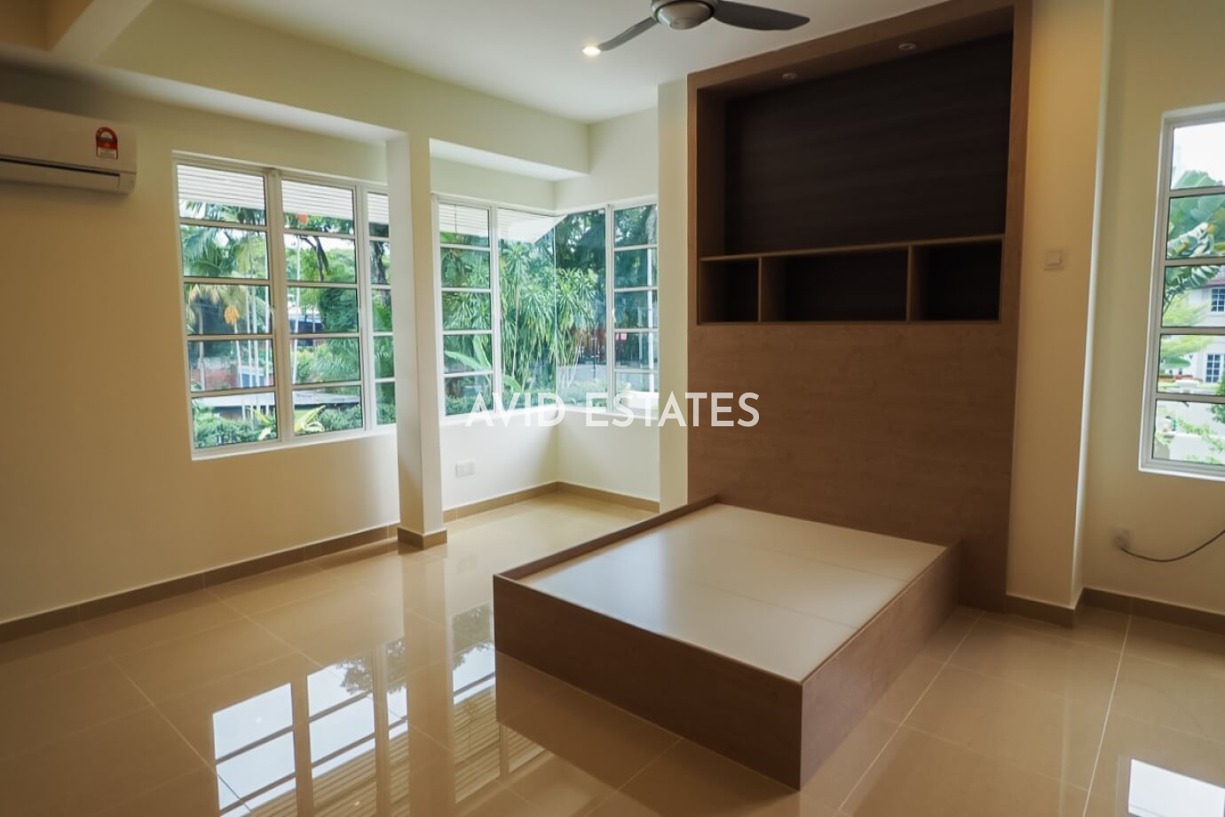 Taman U-Thant,Kuala Lumpur, 4 Bedrooms Bedrooms, ,4 BathroomsBathrooms,Bungalow / Detached,For Sale,Ampang Hilir,2316