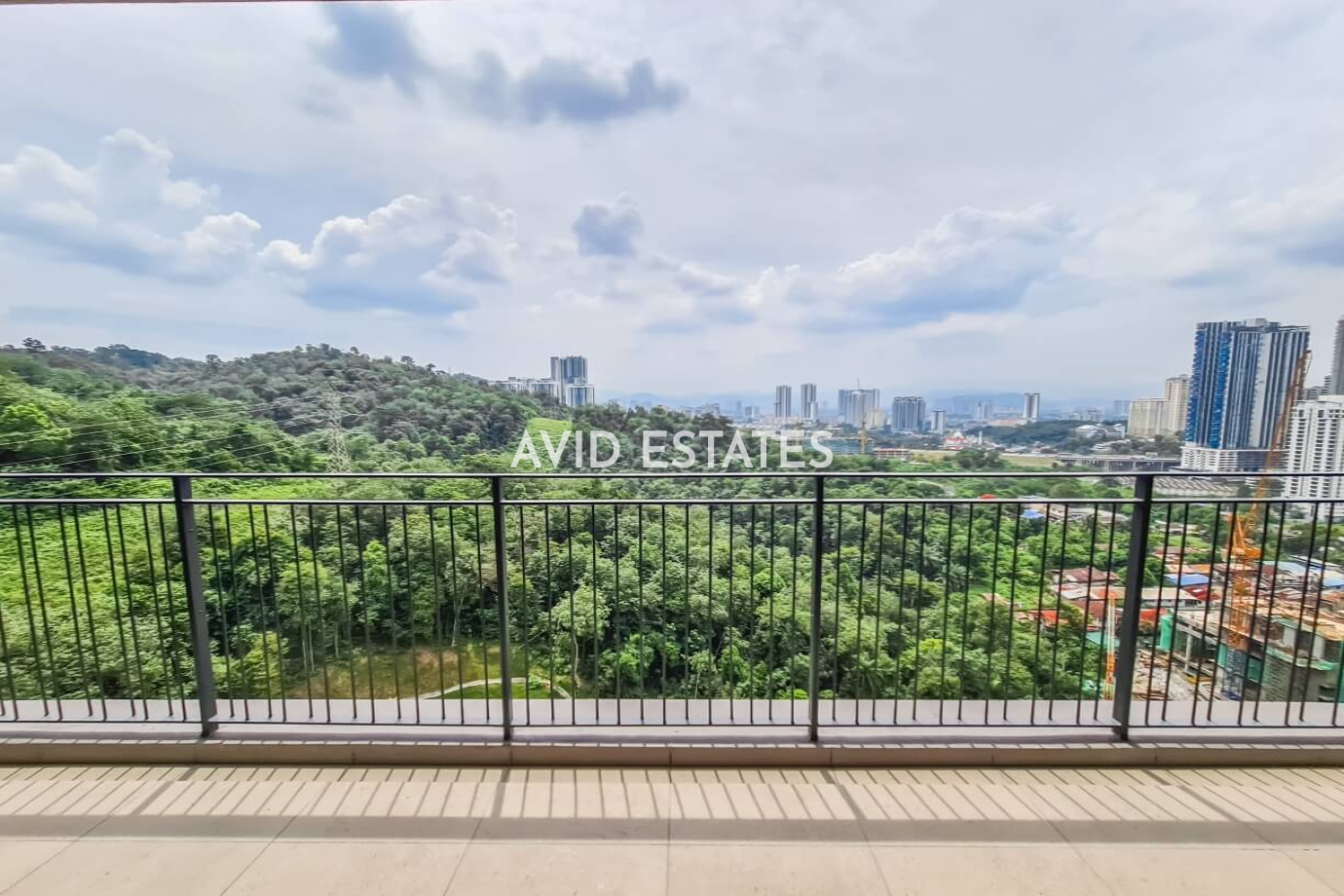 Sunway Mont Residence, Mont Kiara,Kuala Lumpur, 4 Bedrooms Bedrooms, ,4 BathroomsBathrooms,Condominium / Serviced Residence,For Sale,Solaris,2349