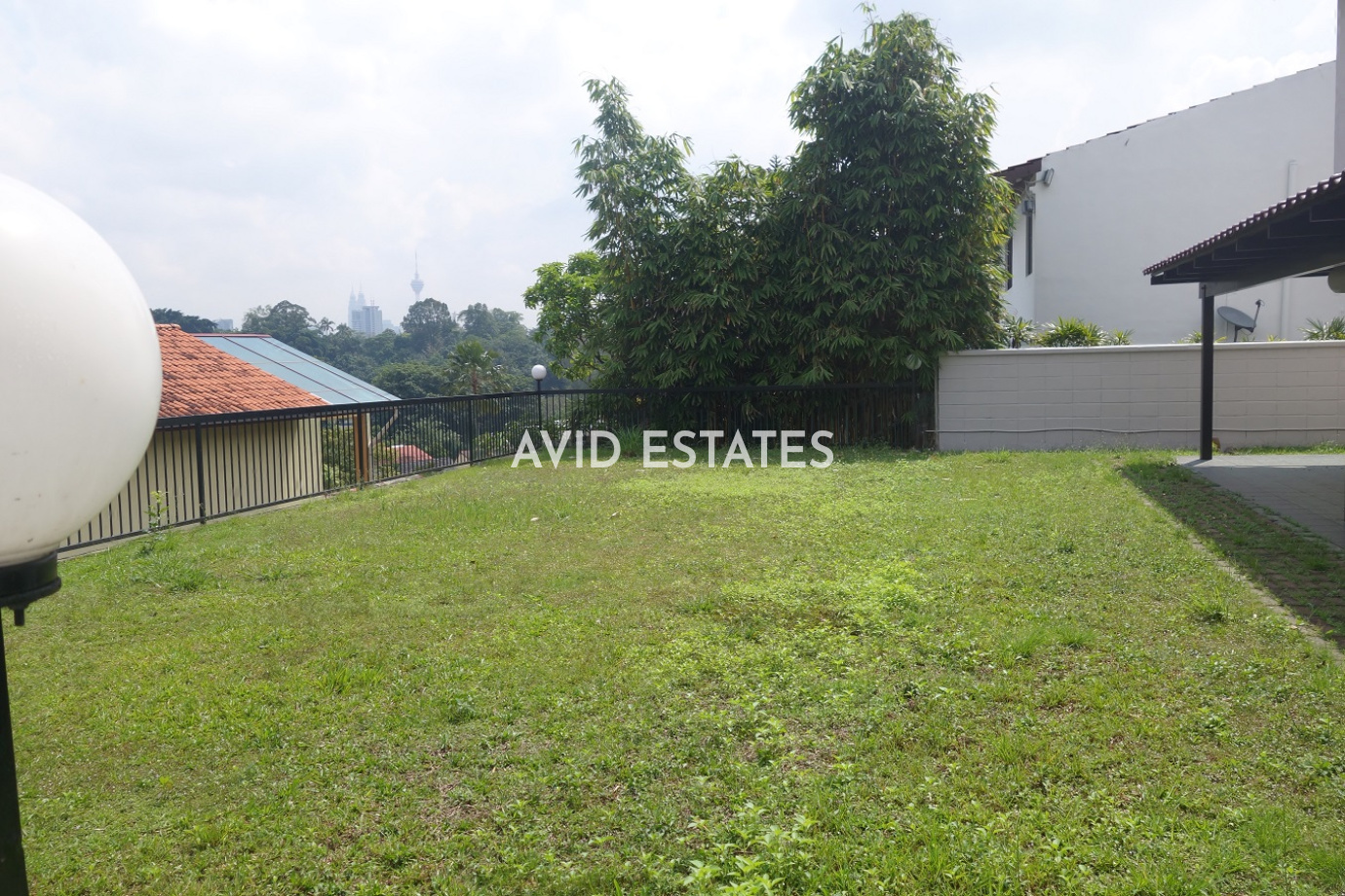 Bangsar,Kuala Lumpur, 6 Bedrooms Bedrooms, ,4 BathroomsBathrooms,Bungalow / Detached,To Let,Jalan Mambu,1097