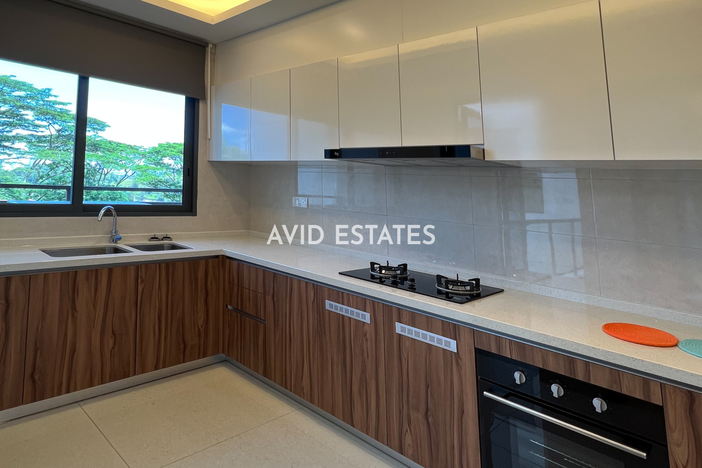 Agile Mont Kiara, Mont Kiara,Kuala Lumpur, 4 Bedrooms Bedrooms, ,6 BathroomsBathrooms,Condominium / Serviced Residence,For Sale,Dutamas, Duta, Sri Hartamas,2403