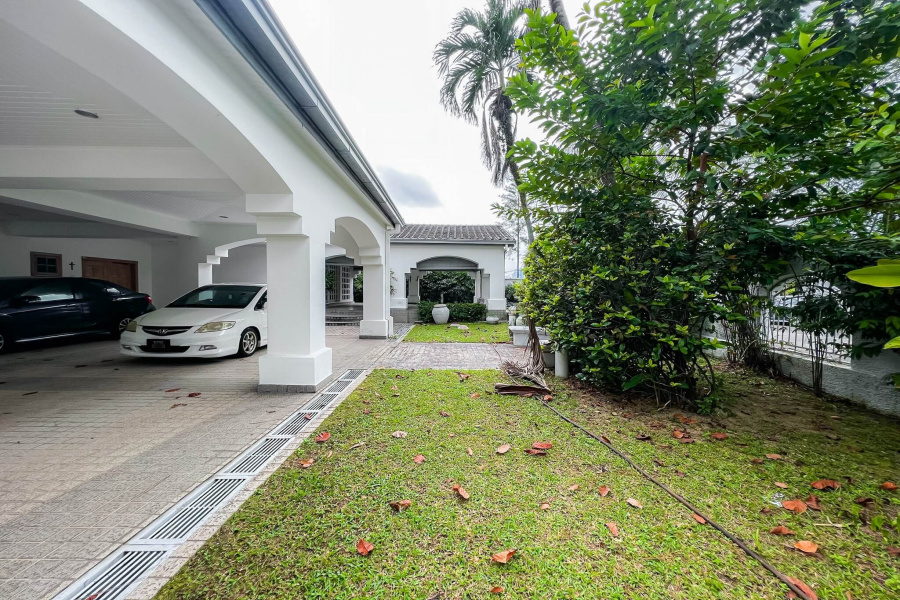 Bukit Pantai, Bangsar,Kuala Lumpur, 4 Bedrooms Bedrooms, ,7 BathroomsBathrooms,Bungalow / Detached,For Sale,Kerinchi,2418