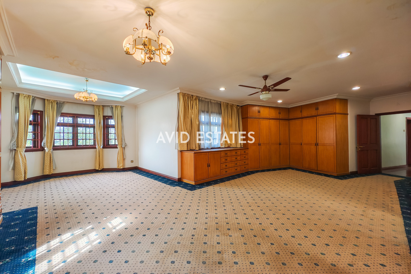 Bukit Pantai,Kuala Lumpur, 6 Bedrooms Bedrooms, ,8 BathroomsBathrooms,Bungalow / Detached,For Sale,Bangsar,2453