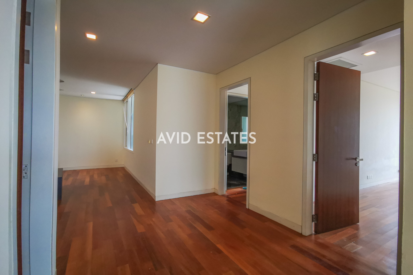 One Menerung, Bangsar,Kuala Lumpur, 3 Bedrooms Bedrooms, ,5 BathroomsBathrooms,Condominium / Serviced Residence,To Let,Pantai,2475