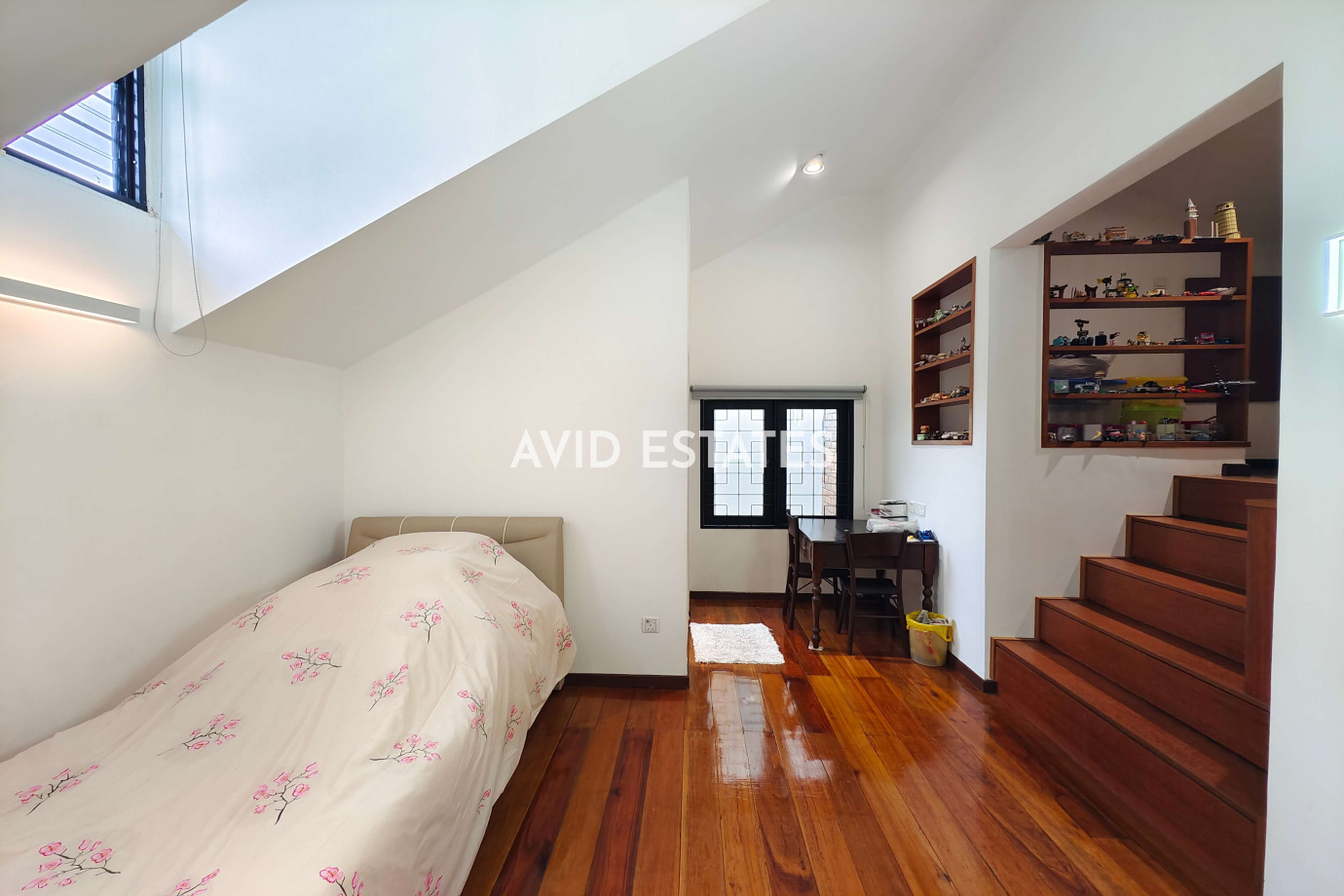 Taman Seputeh,Kuala Lumpur, 5 Bedrooms Bedrooms, ,5 BathroomsBathrooms,Terrace / Link,For Sale,2543