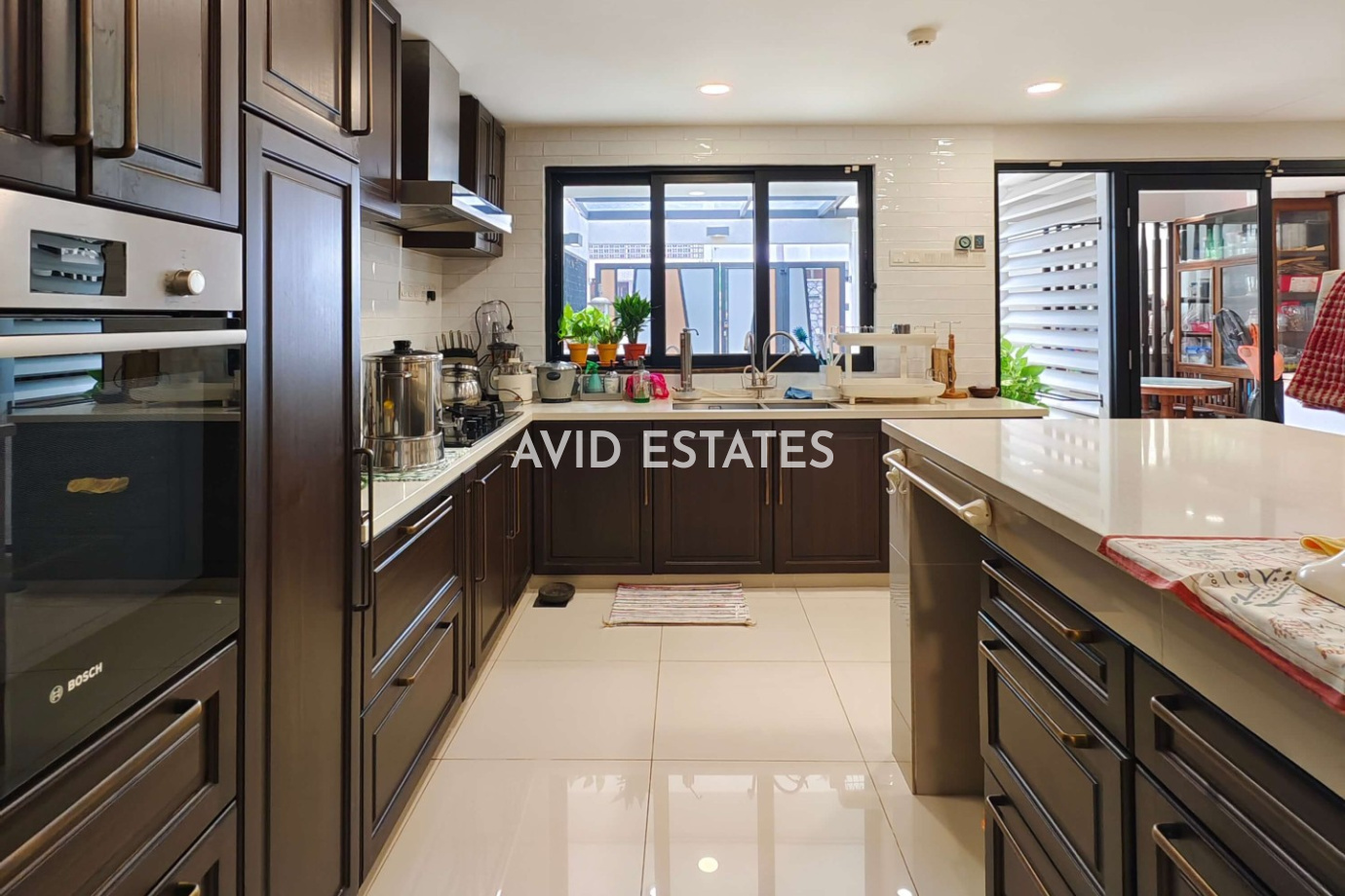 Taman Seputeh,Kuala Lumpur, 5 Bedrooms Bedrooms, ,5 BathroomsBathrooms,Terrace / Link,For Sale,2543