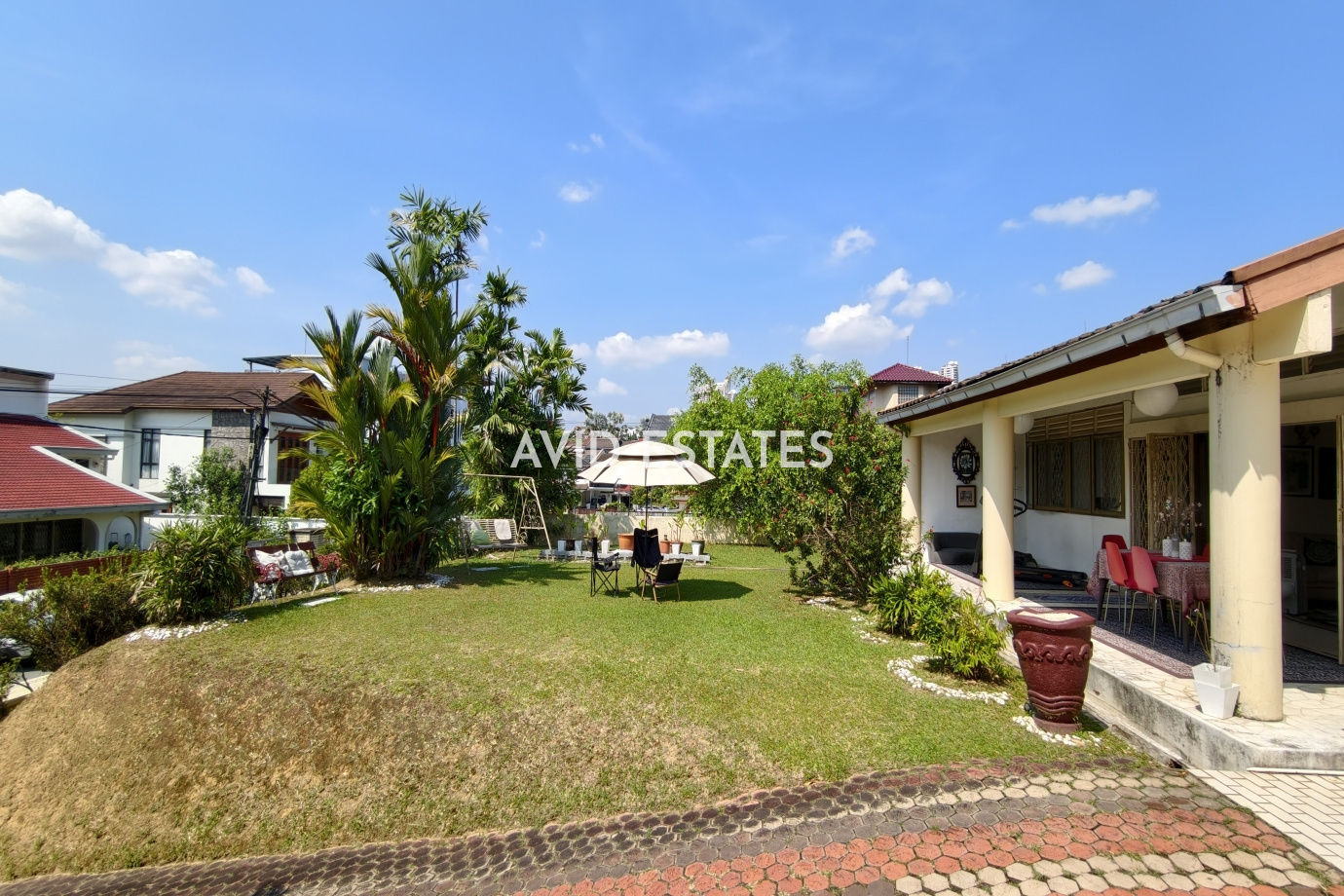 Bangsar, Bangsar,Kuala Lumpur, 6 Bedrooms Bedrooms, ,4 BathroomsBathrooms,Bungalow / Detached,For Sale,2569