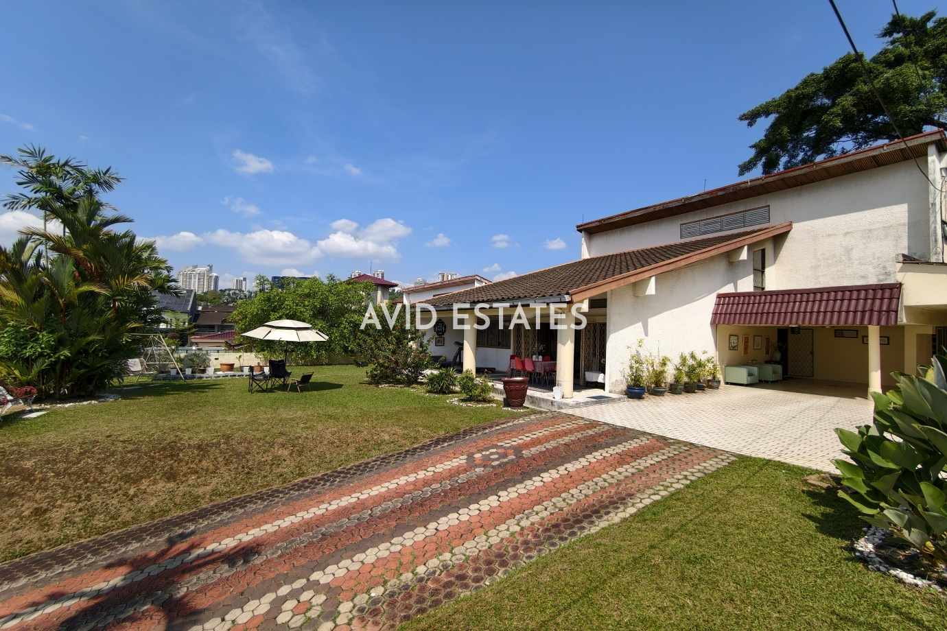 Bangsar, Bangsar,Kuala Lumpur, 6 Bedrooms Bedrooms, ,4 BathroomsBathrooms,Bungalow / Detached,For Sale,2569