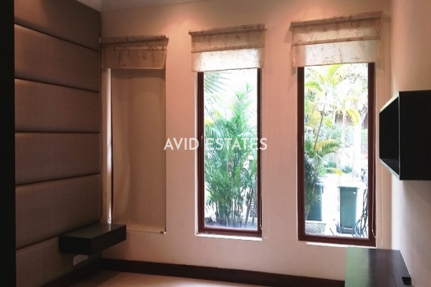 Duta Nusantara,Kuala Lumpur, 5 Bedrooms Bedrooms, ,4 BathroomsBathrooms,Semi-Detached,To Let,Jalan Sri Hartamas 1, Off Jalan Duta,1137