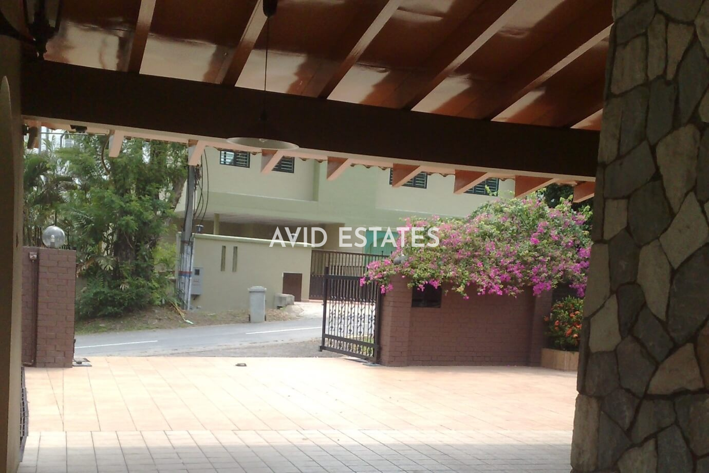 Damansara Heights,Kuala Lumpur, 5 Bedrooms Bedrooms, ,5 BathroomsBathrooms,Bungalow / Detached,To Let,Jalan Derumun,1042